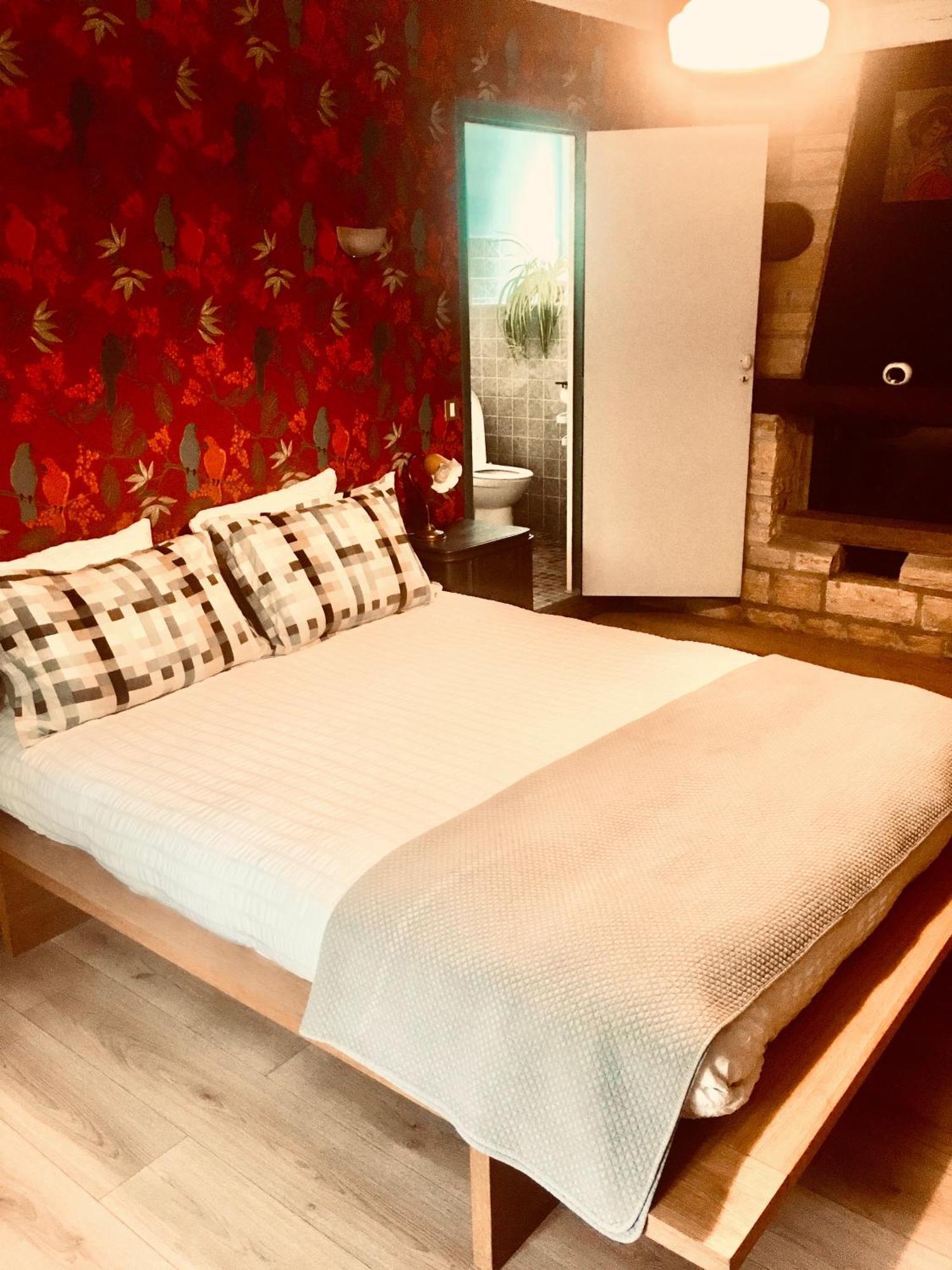 Le 7 Des Tonneliers Bed & Breakfast Castelfranc Ngoại thất bức ảnh